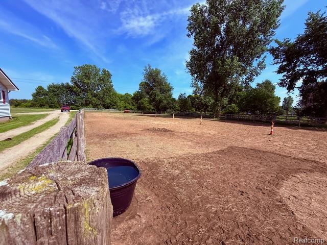 3120 Bruisee Rd, Marlette, MI 48723 - view of yard