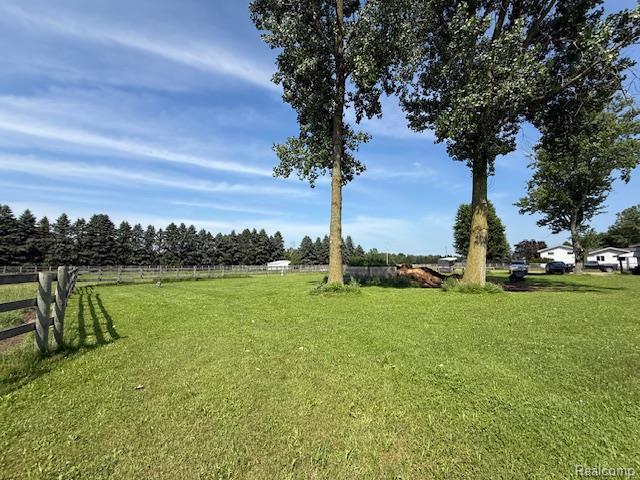 3120 Bruisee Rd, Marlette, MI 48723 - view of yard