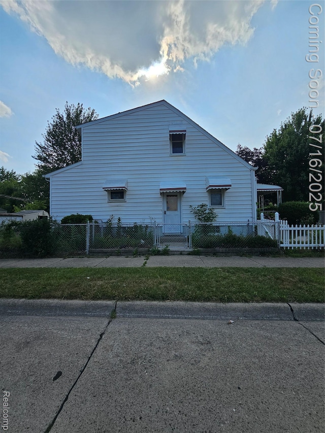 2016 Pearl Ave, Warren, MI 48091 - photo 3