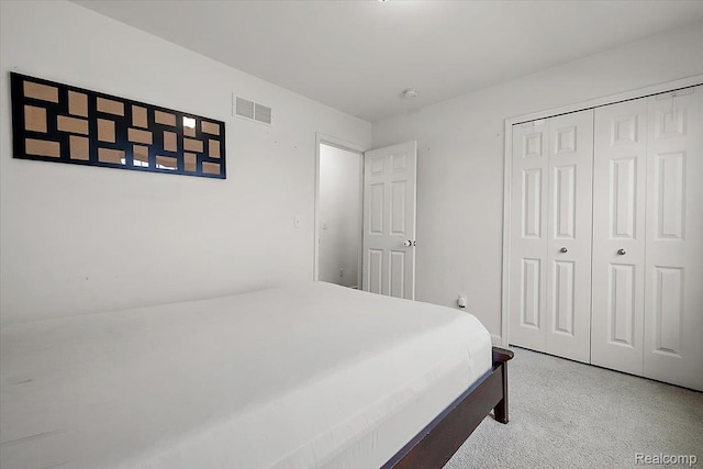 58565 Westmoore Cir, New Haven, MI 48048 - bedroom with carpet flooring and a closet