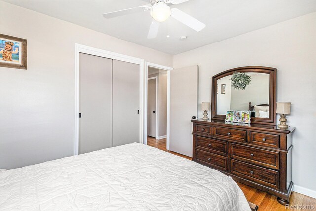 1820 W Longmeadow Rd, Trenton, MI 48183 - bedroom featuring a closet, wood finished floors, and ceiling fan
