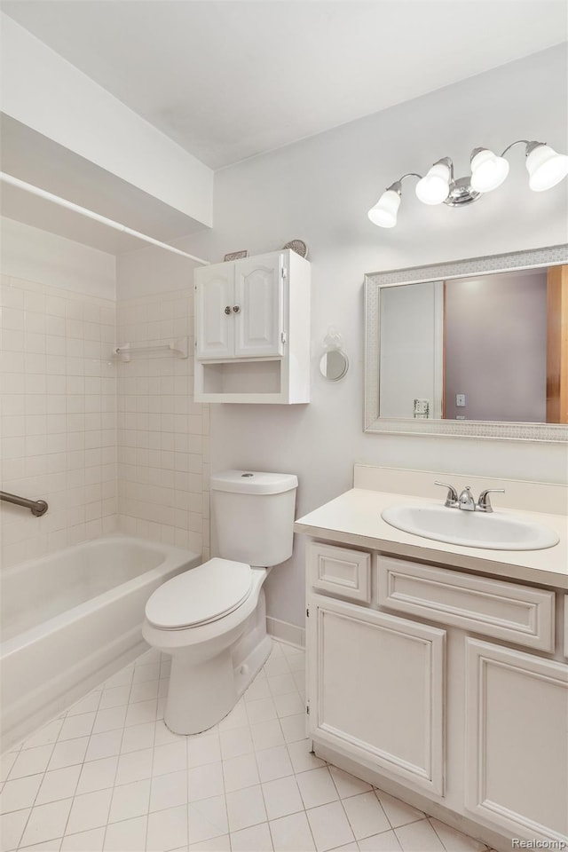 5419 Duke Ct, Warren, MI 48091 - full bath with vanity, tile patterned floors, and bathtub / shower combination