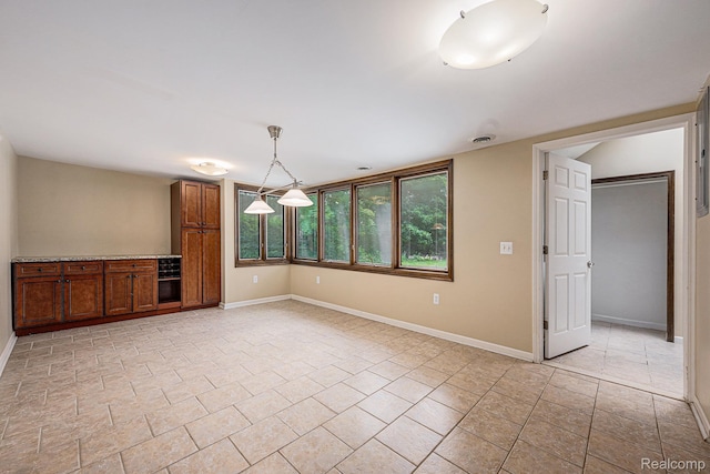 36680 Howard Rd, Farmington, MI 48331 - unfurnished room featuring baseboards