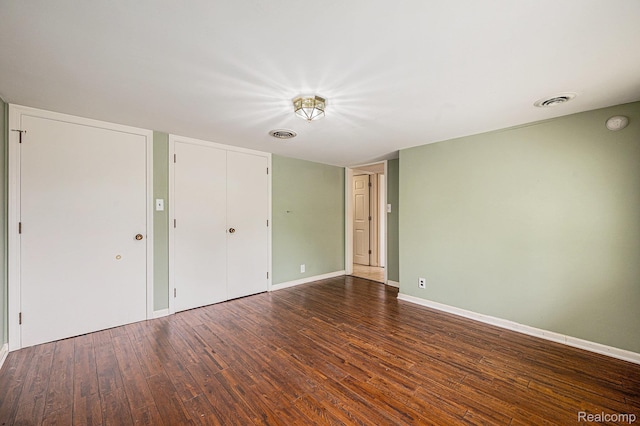 36680 Howard Rd, Farmington, MI 48331 - unfurnished bedroom featuring wood finished floors and a closet