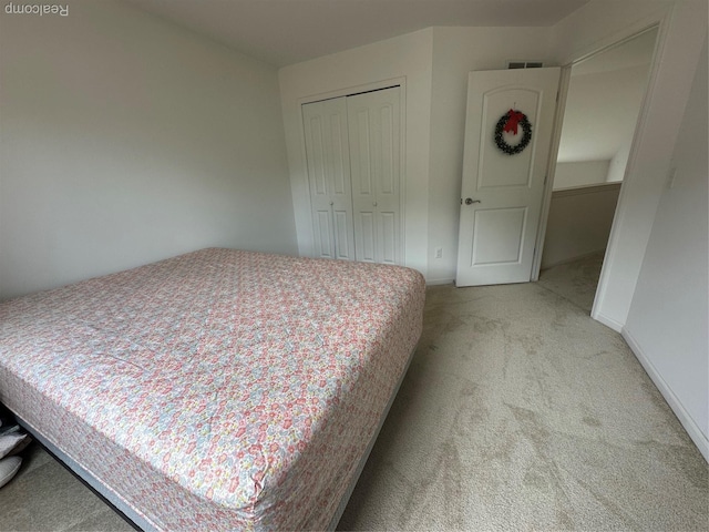 33555 Birchlawn, Westland, MI 48185 - bedroom with light carpet and a closet