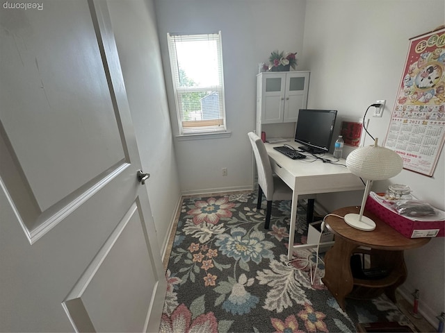 33555 Birchlawn, Westland, MI 48185 - office area featuring baseboards