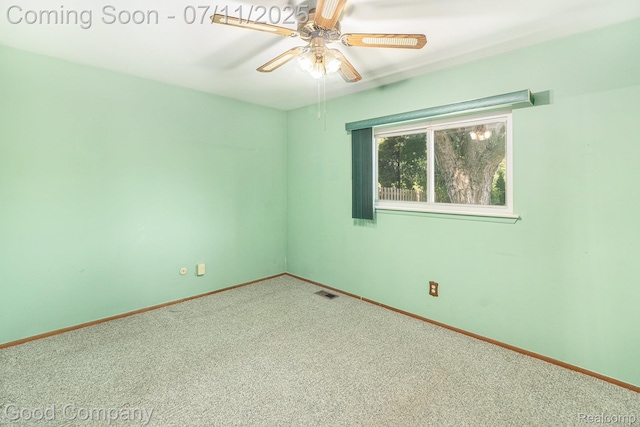 3847 Dwight Dr, Warren, MI 48092 - carpeted empty room with a ceiling fan and baseboards