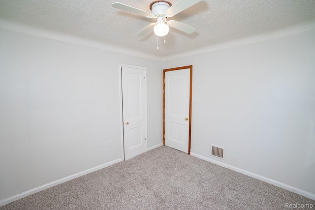 19145 Strasburg St, Detroit, MI 48205 - carpeted empty room featuring a textured ceiling and a ceiling fan