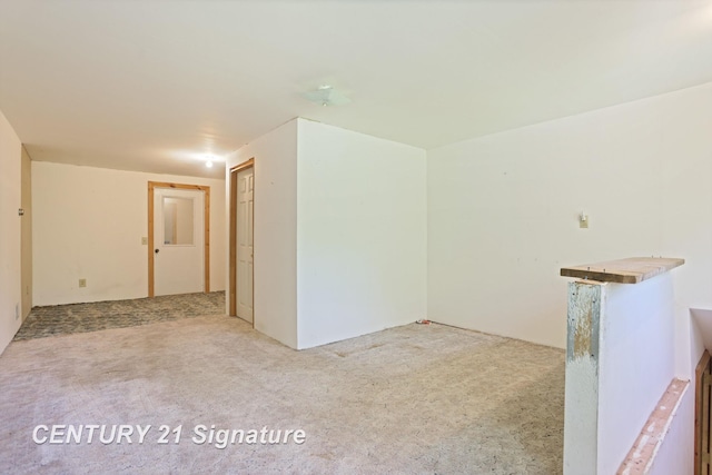 13715 Baldwin Rd, Saginaw, MI 48616 - unfurnished room with light carpet
