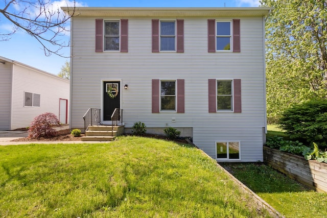 10833 W O Ave, Michigan, MI 49071 - view of front of property featuring a front yard