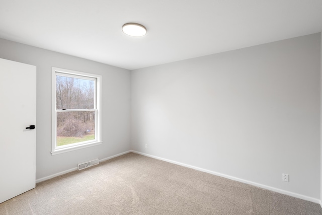 10833 W O Ave, Michigan, MI 49071 - carpeted empty room with baseboards