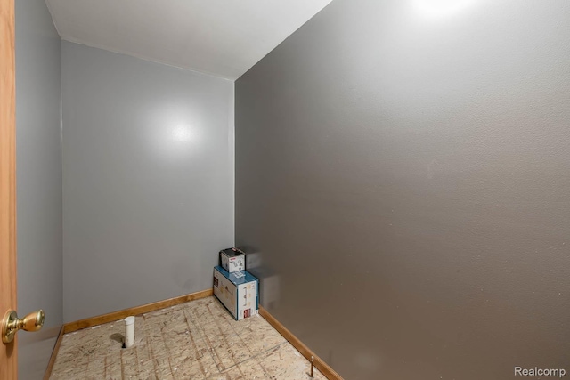 2086 Haines Rd, Lapeer, MI 48446 - unfurnished room featuring baseboards