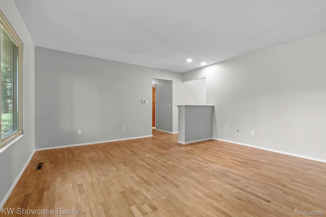 3196 Red Barn Rd, Flint, MI 48507 - photo 14