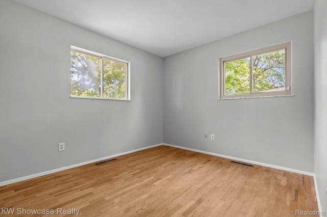 3196 Red Barn Rd, Flint, MI 48507 - photo 19