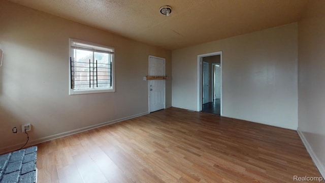 12388 Payton St, Detroit, MI 48224 - photo 15
