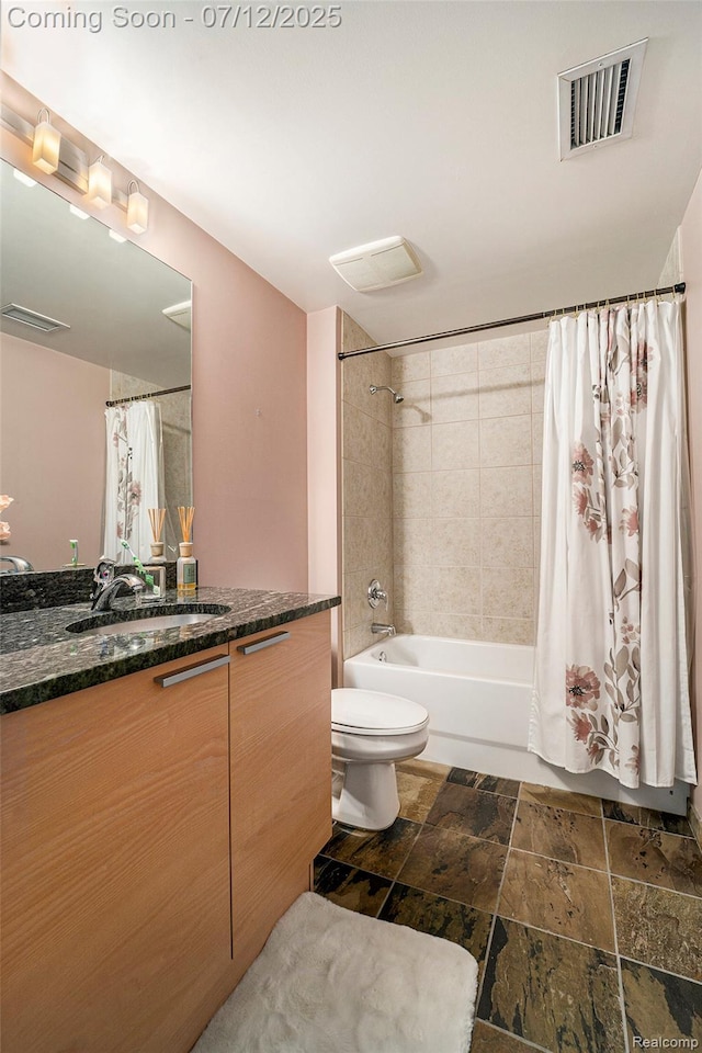 432 S Washington Ave Unit 802, Royal Oak, MI 48067 - bathroom with vanity and shower / tub combo with curtain