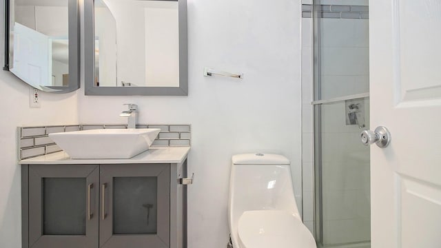 1796 Norfolk Ave, Ypsilanti, MI 48198 - full bathroom with vanity and a tile shower