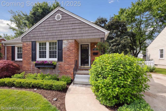 2351 Earlmont Rd, Berkley, MI 48072 - bungalow-style home with brick siding