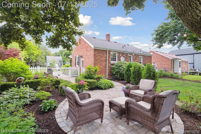 2351 Earlmont Rd, Berkley, MI 48072 - view of patio / terrace