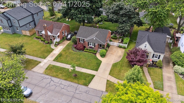 2351 Earlmont Rd, Berkley, MI 48072 - aerial perspective of suburban area