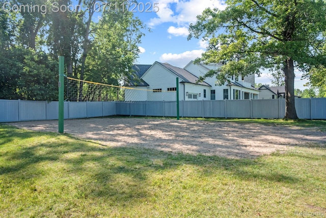 2686 Orbit Dr, Lake Orion, MI 48360 - view of yard