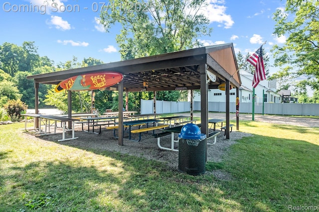 2686 Orbit Dr, Lake Orion, MI 48360 - view of home's community