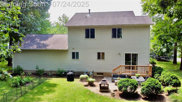 2415 Spartans Trl, Pinckney, MI 48169 - photo 12