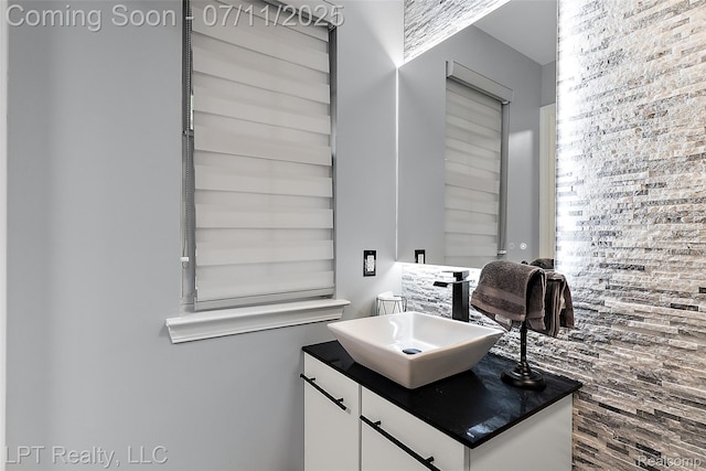 17952 Marsal Dr, Macomb, MI 48042 - bathroom with vanity
