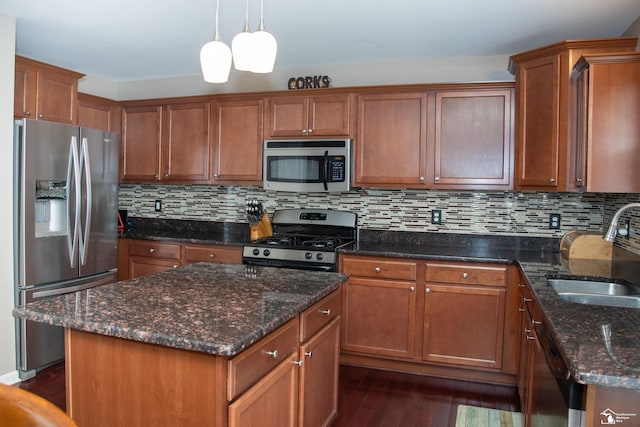 24641 Parklane Dr, Flat Rock, MI 48134 - photo 8