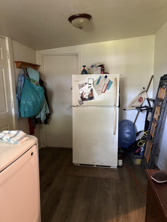 1016 Villa Ct, Benton Harbor, MI 49022 - interior space with wood finished floors