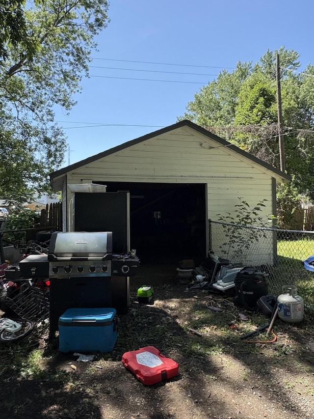 1016 Villa Ct, Benton Harbor, MI 49022 - view of garage