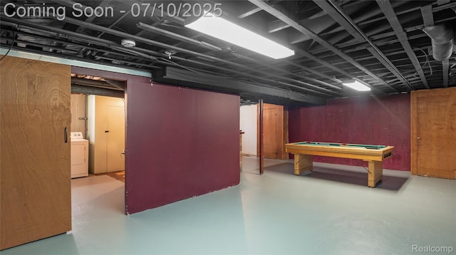 2606 Willow St, Dearborn, MI 48124 - finished below grade area with washer / dryer and billiards
