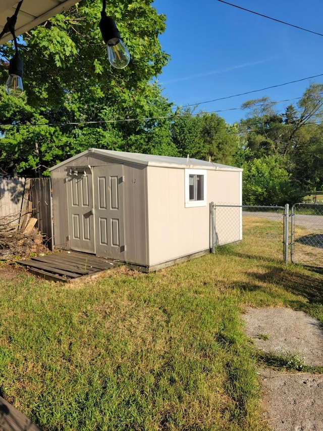 1211 Howard Ave, Muskegon, MI 49442 - view of shed with view of wooded area