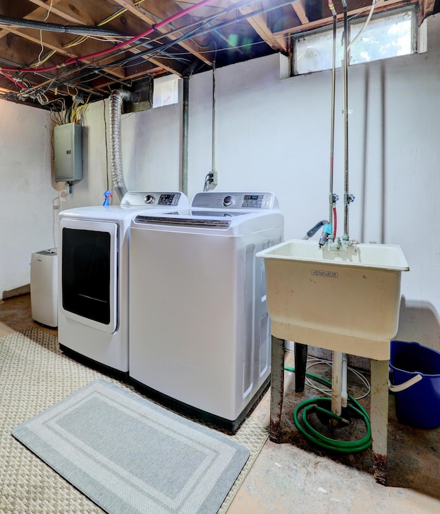 1441 Lewison Ave NE, Grand Rapids, MI 49505 - laundry area with separate washer and dryer and electric panel