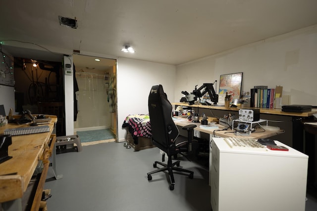 31124 Geraldine St, Westland, MI 48185 - office area with finished concrete flooring