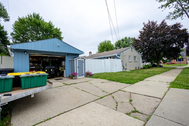 31124 Geraldine St, Westland, MI 48185 - detached garage featuring a storage unit