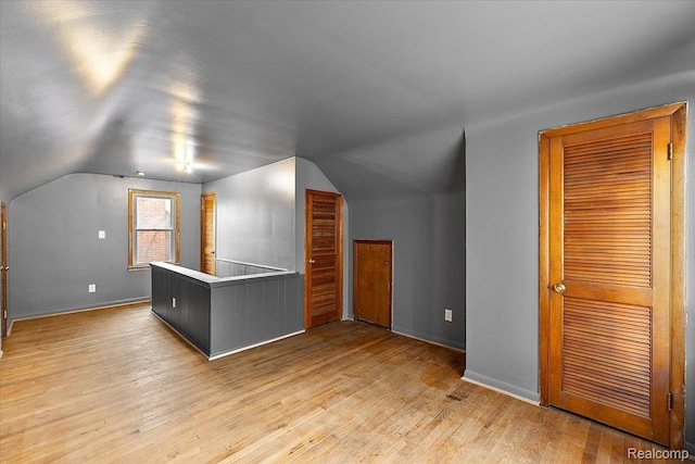 18285 Faust Ave, Detroit, MI 48219 - bonus room with lofted ceiling and wood finished floors