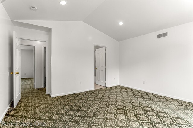 1625 Ferney St, Dearborn Heights, MI 48120 - carpeted empty room featuring a smoke detector, lofted ceiling, and recessed lighting