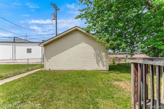 1625 Ferney St, Dearborn Heights, MI 48120 - view of side of home
