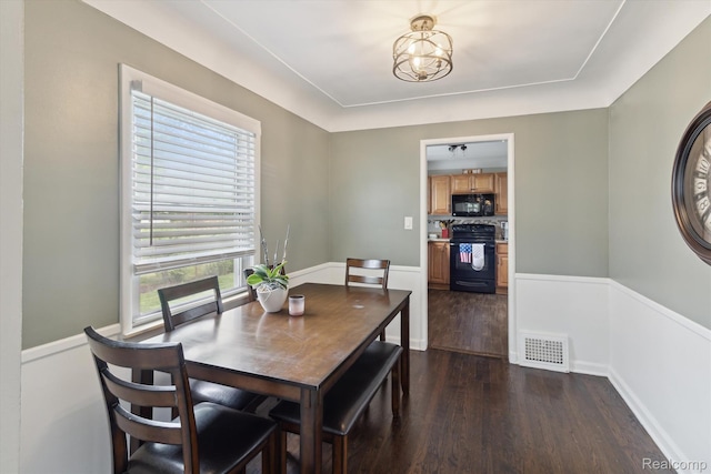 15404 Belmont Ave, Allen Park, MI 48101 - dining space featuring dark wood-style flooring