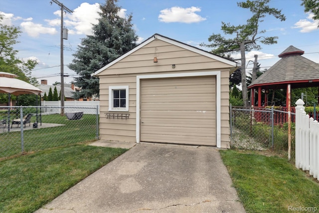 15404 Belmont Ave, Allen Park, MI 48101 - detached garage with concrete driveway