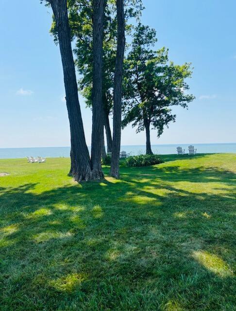 3616 Lakeshore Dr Unit E12, Saint Joseph, MI 49085 - photo 17