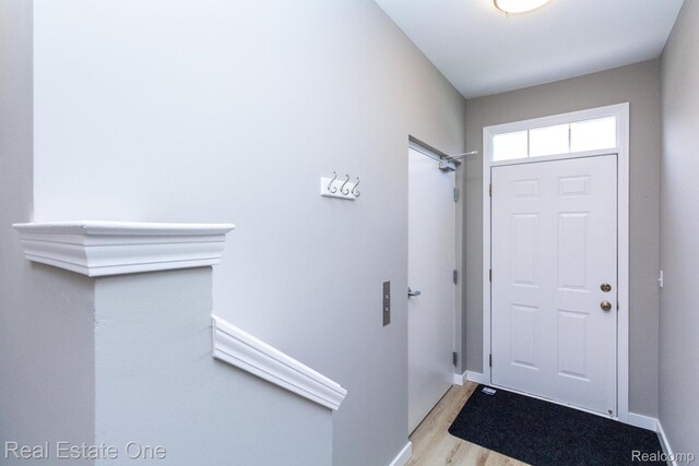 1429 Raliegh Pl, Troy, MI 48084 - photo 5