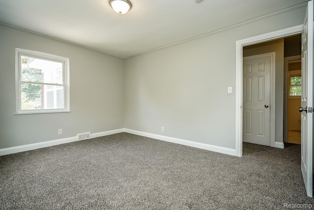 17344 Wisconsin St, Detroit, MI 48221 - empty room featuring carpet floors and crown molding