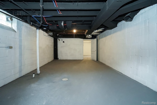 17344 Wisconsin St, Detroit, MI 48221 - unfinished below grade area featuring concrete block wall
