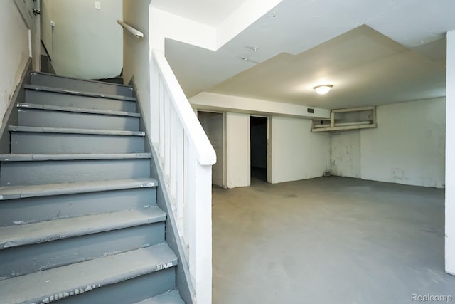 17344 Wisconsin St, Detroit, MI 48221 - stairs featuring concrete flooring