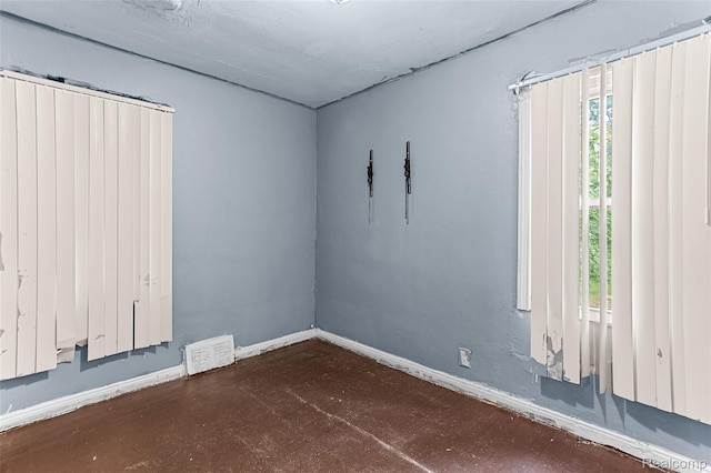 16934 Pembroke Ave, Detroit, MI 48235 - empty room featuring healthy amount of natural light