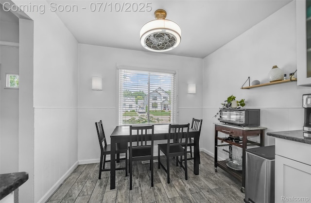 2216 Barrett Ave, Royal Oak, MI 48067 - dining space featuring wood finished floors and baseboards