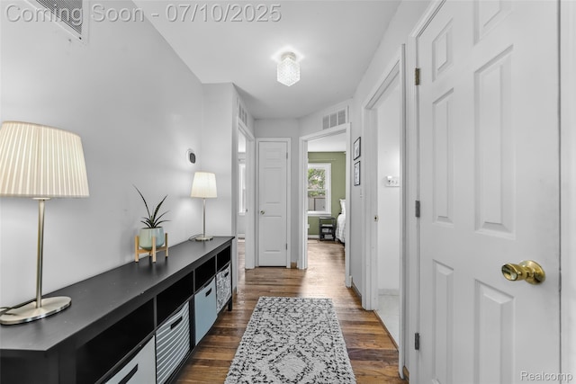 2216 Barrett Ave, Royal Oak, MI 48067 - entrance foyer featuring dark wood-style flooring