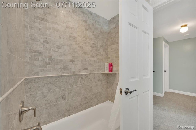 3417 Palm Aire Ct, Rochester Hills, MI 48309 - full bathroom with baseboards and tub / shower combination